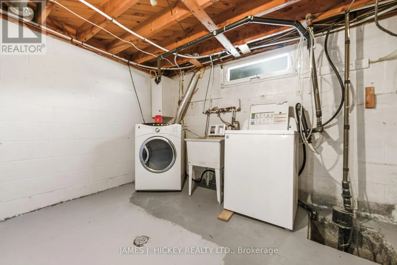 115 LORNE PLACE