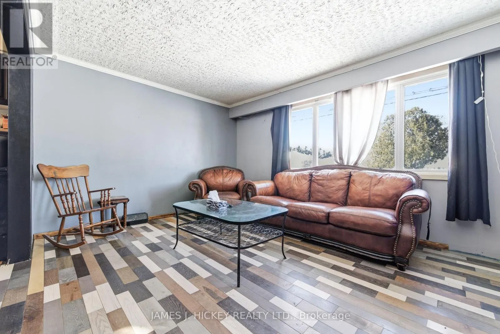 115 LORNE PLACE