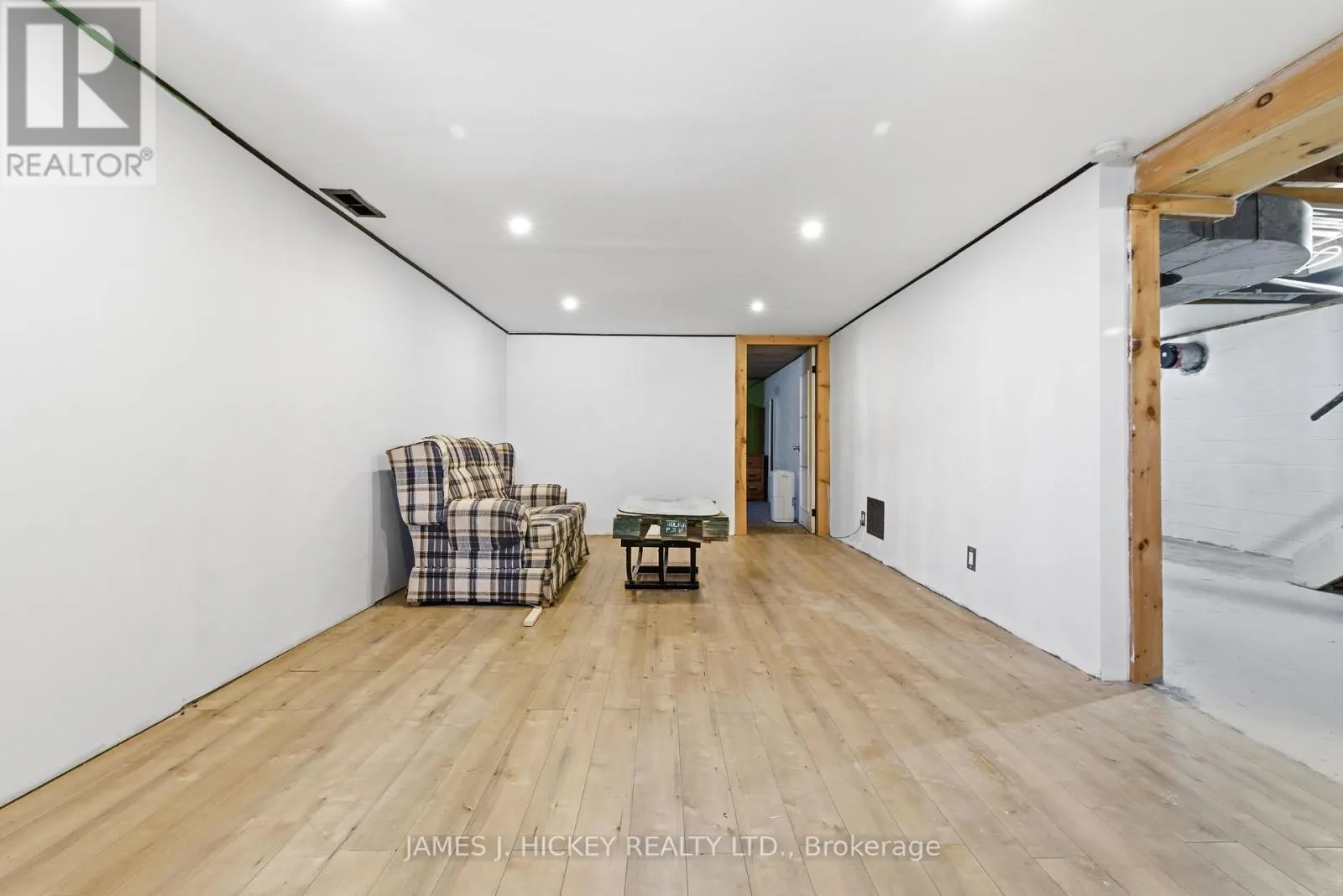 115 LORNE PLACE