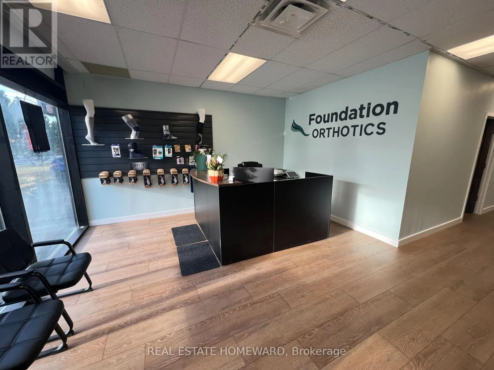 307-307A BRIDGE STREET W