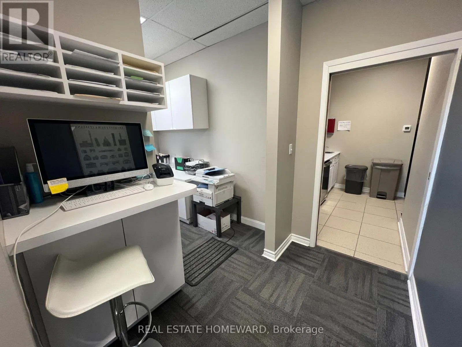 307-307A BRIDGE STREET W