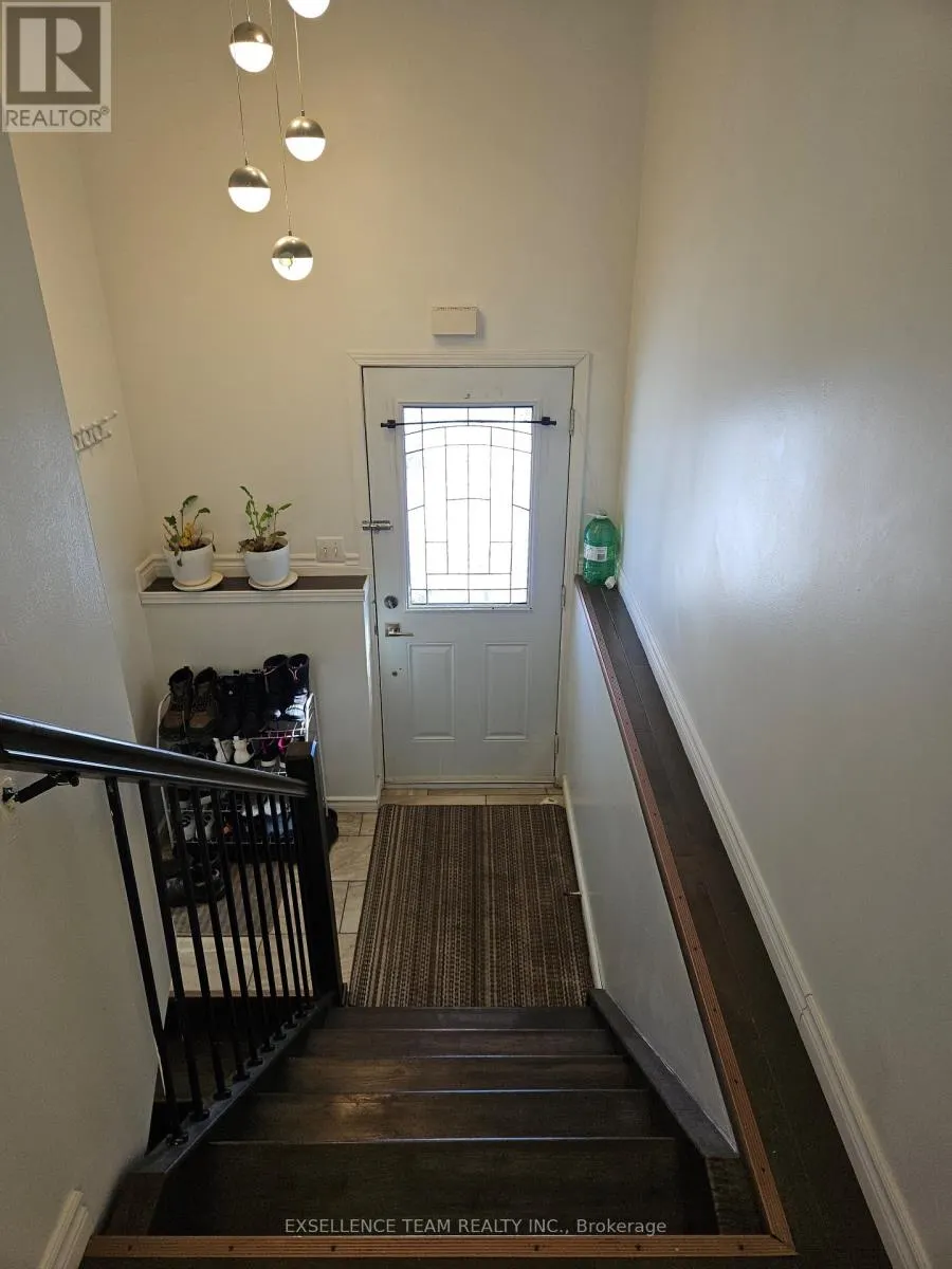 2 BELLAMY STREET