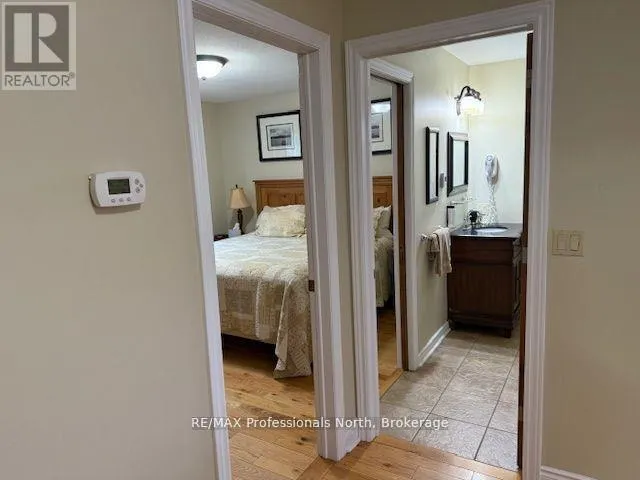 126-5 - 1052 RAT BAY ROAD S #126-5