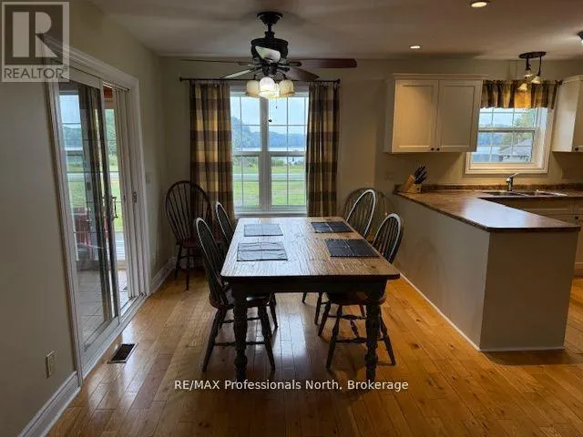 126-5 - 1052 RAT BAY ROAD S #126-5