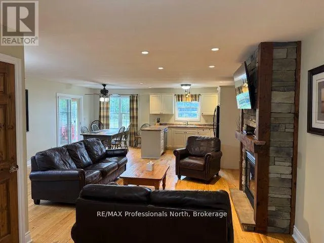126-5 - 1052 RAT BAY ROAD S #126-5