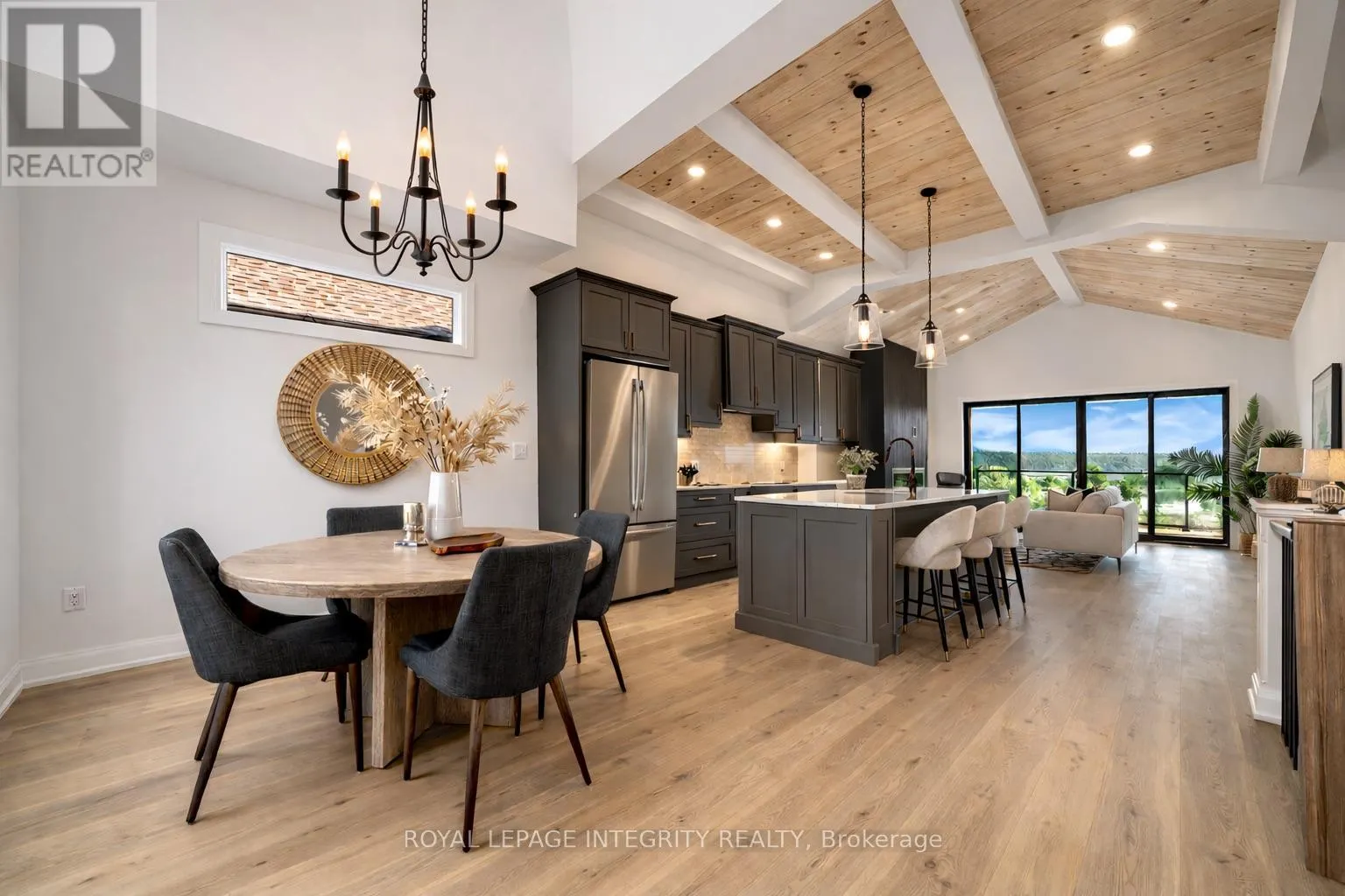 31 WHITTLERS COVE LANE