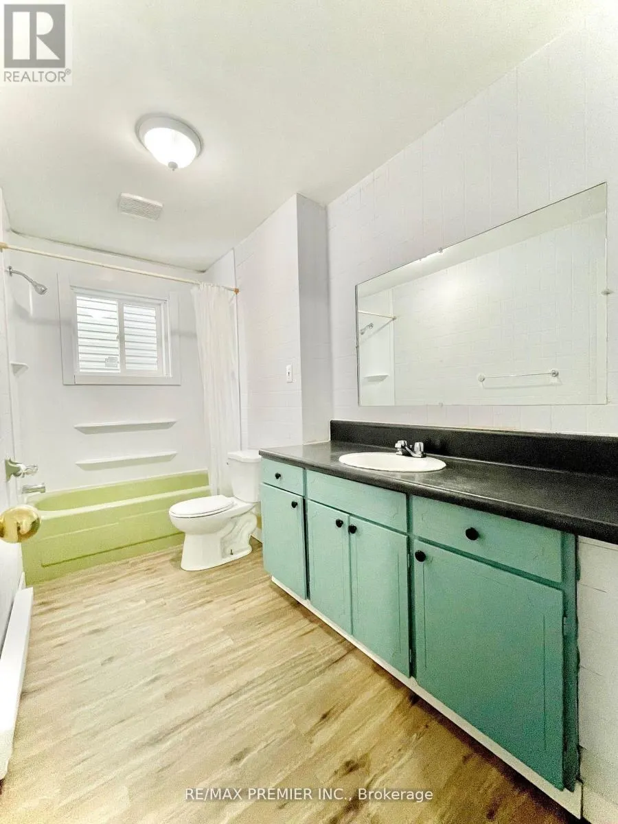 365 BESSIE AVENUE