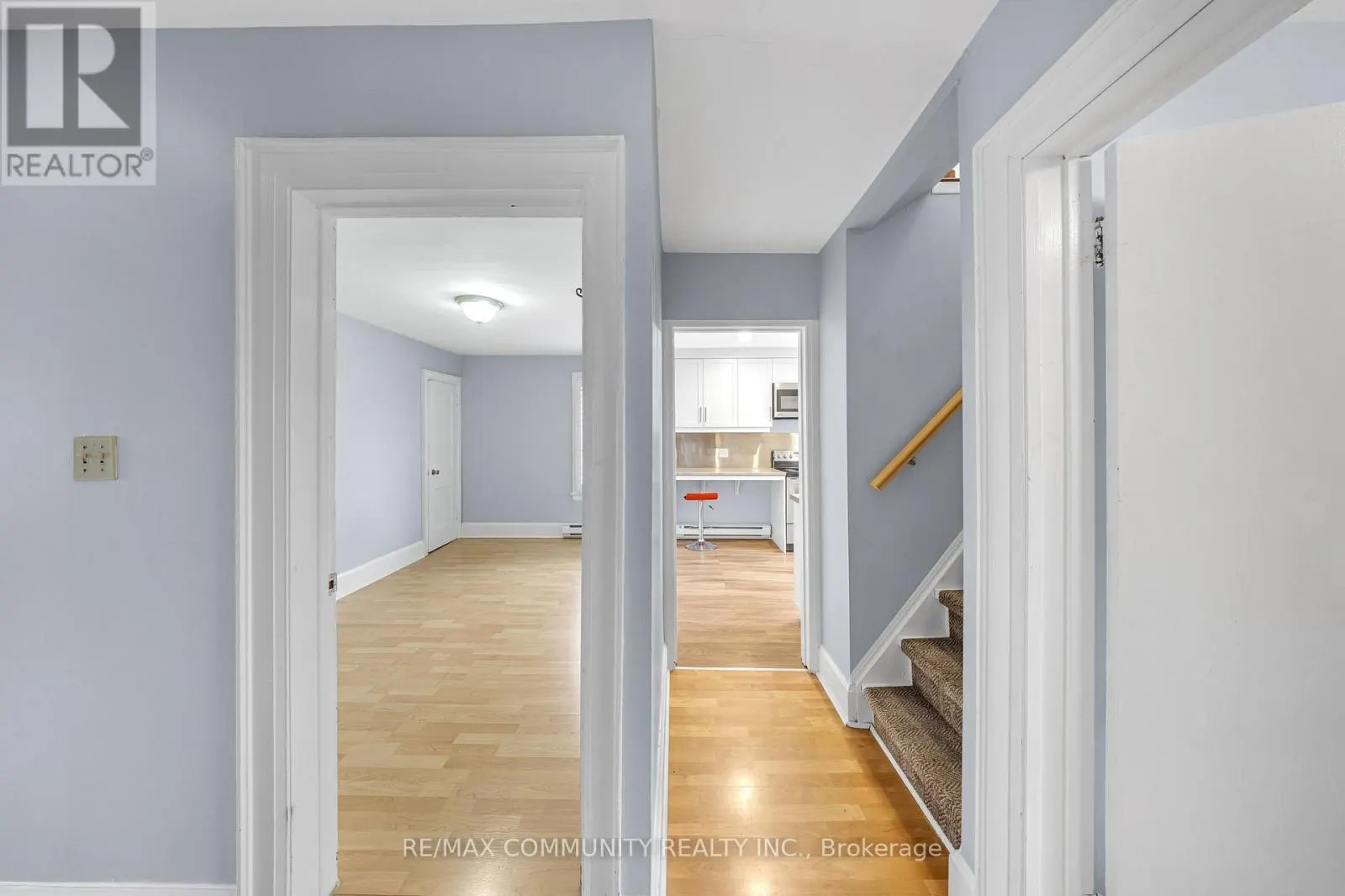327 WOOLWICH STREET