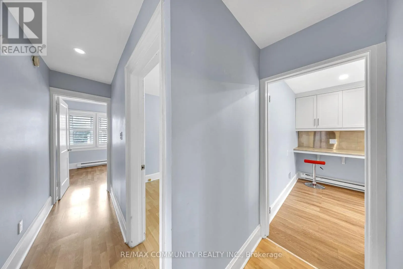 327 WOOLWICH STREET