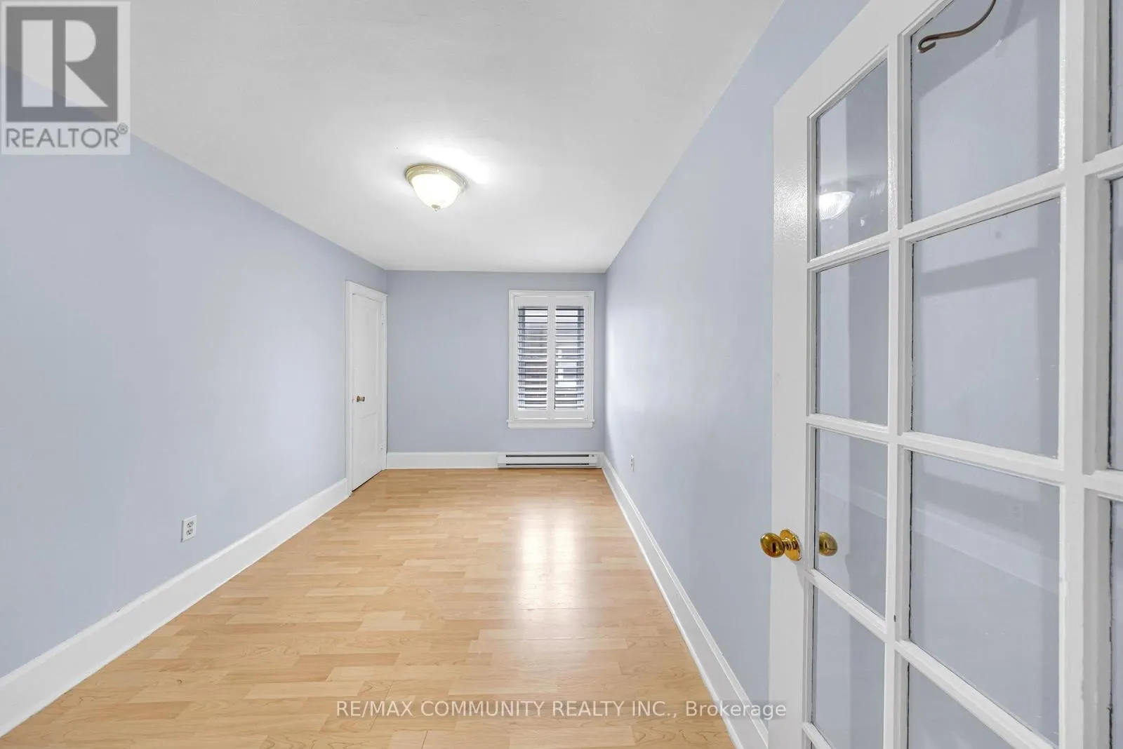 327 WOOLWICH STREET