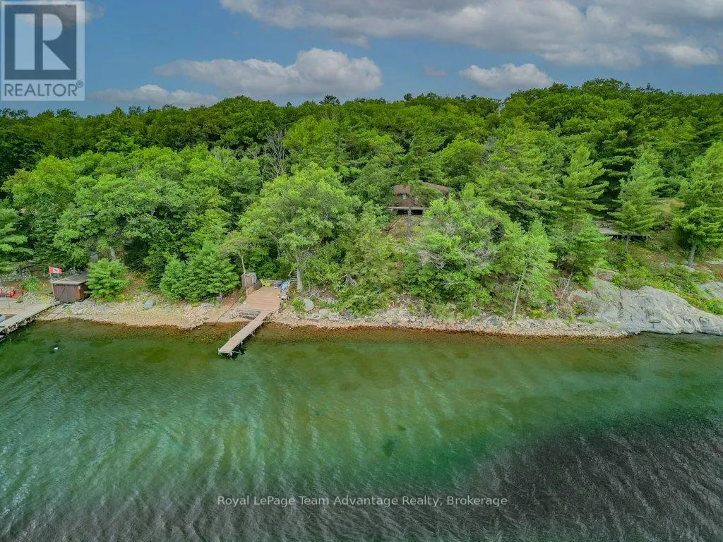 32 ISLAND 65C