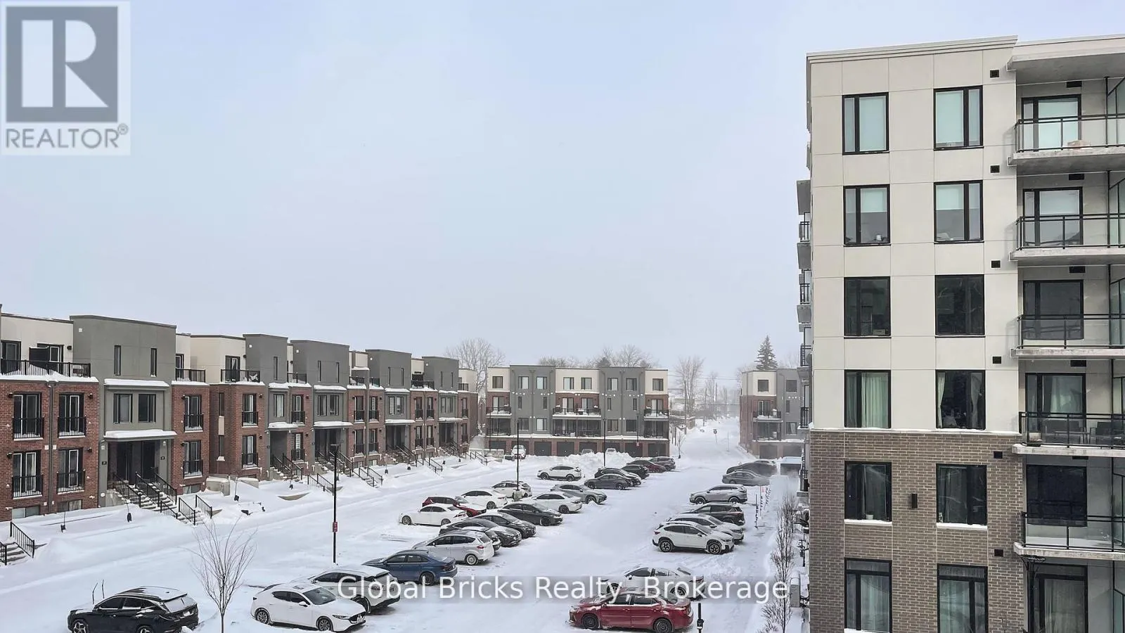 313 - 103 ROGER STREET