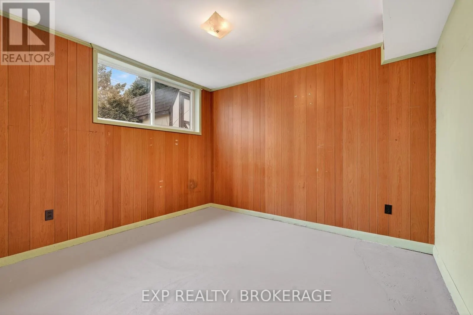 19 CONVAY CRESCENT