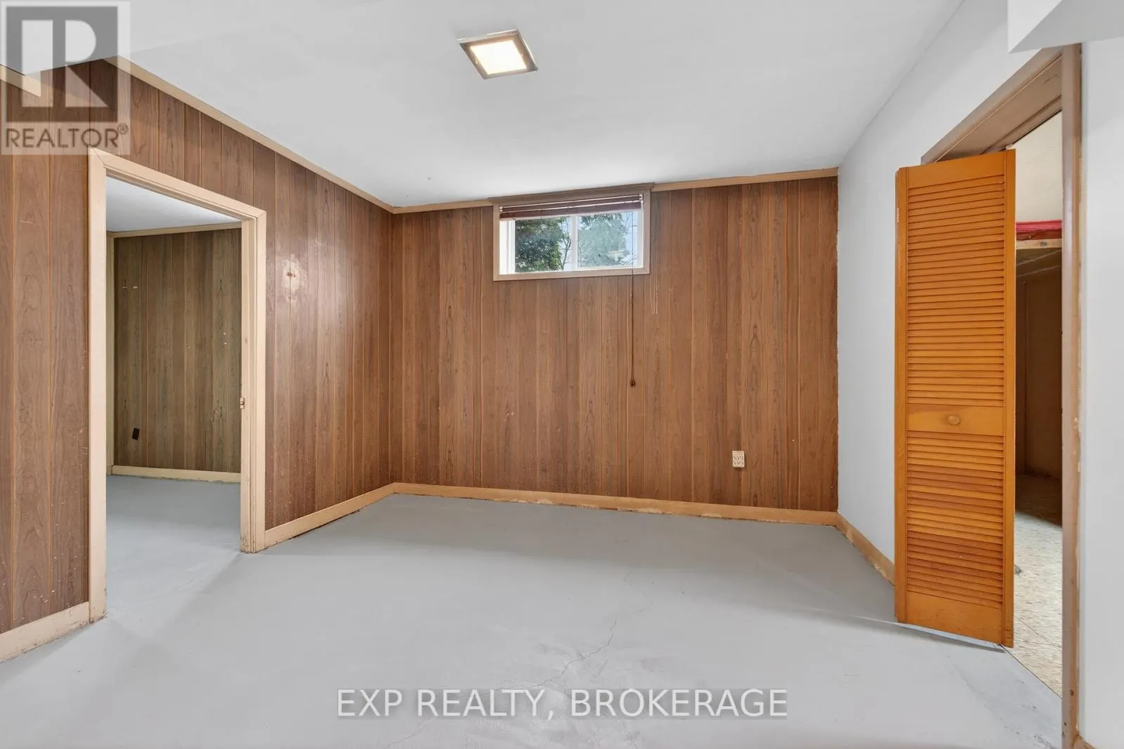 19 CONVAY CRESCENT