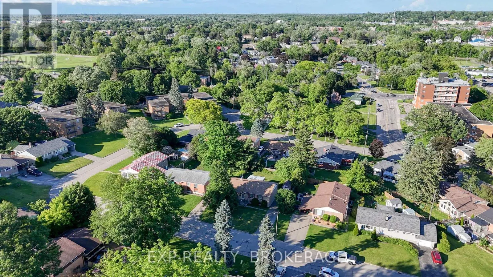 19 CONVAY CRESCENT