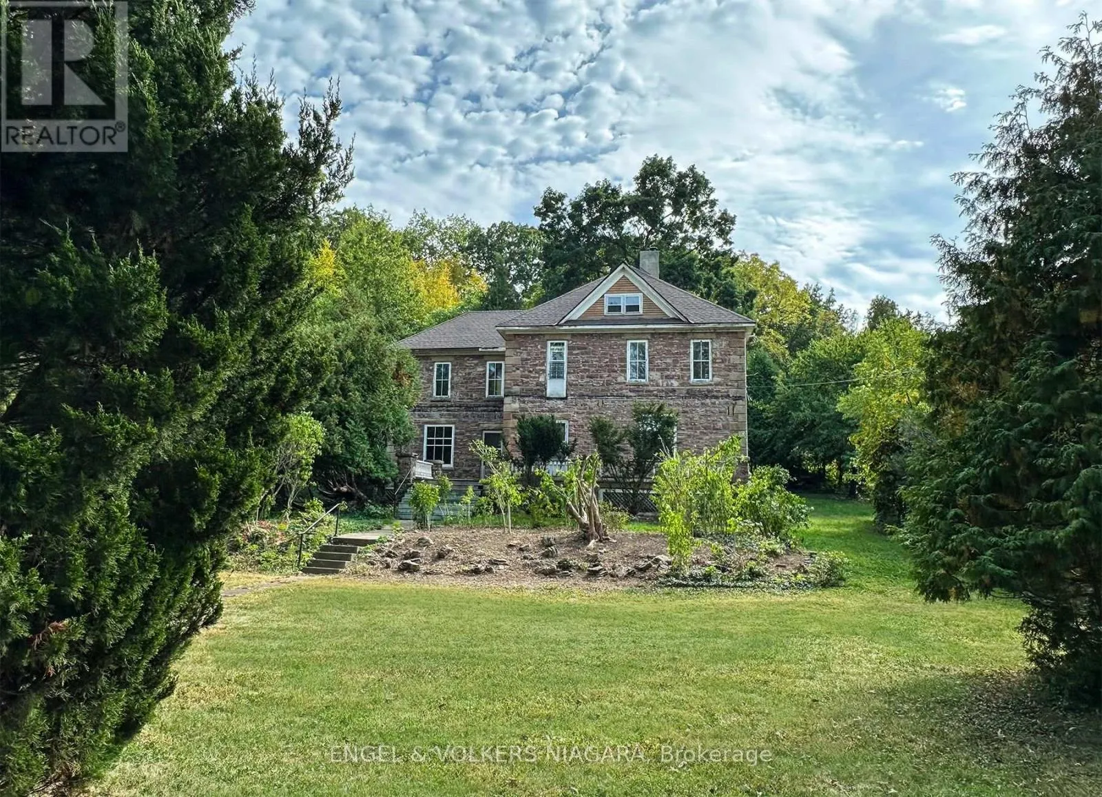 1893 YORK ROAD