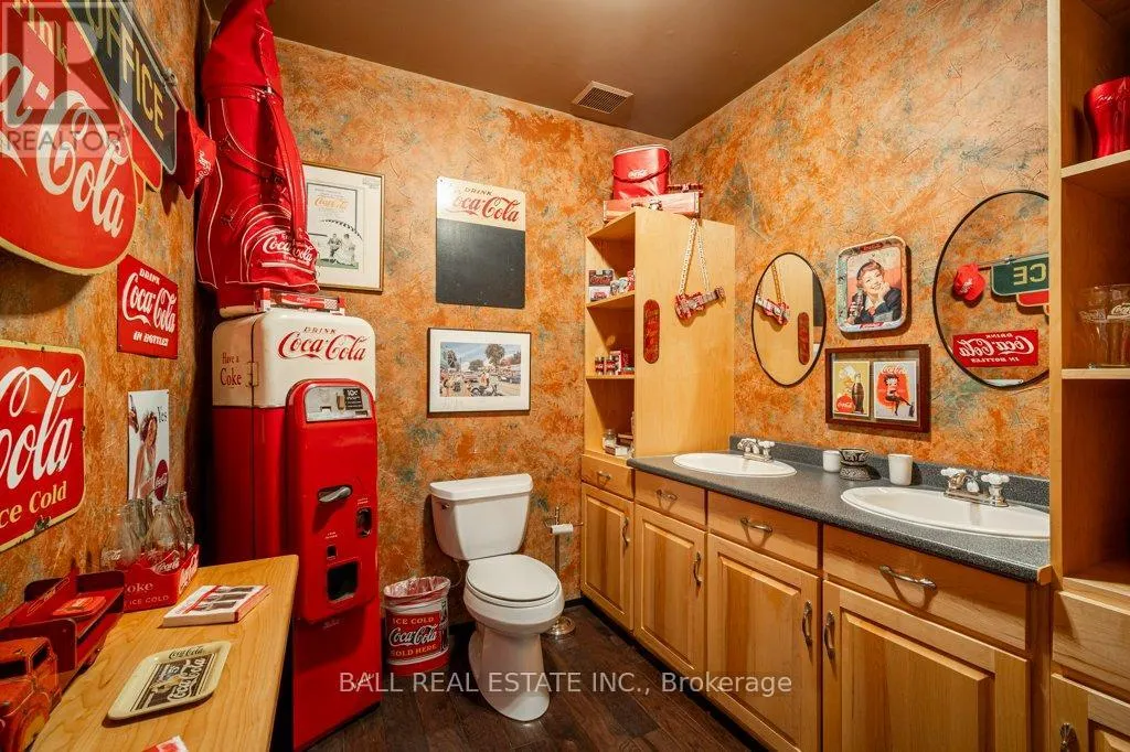 1329 TRAPPERS LANE