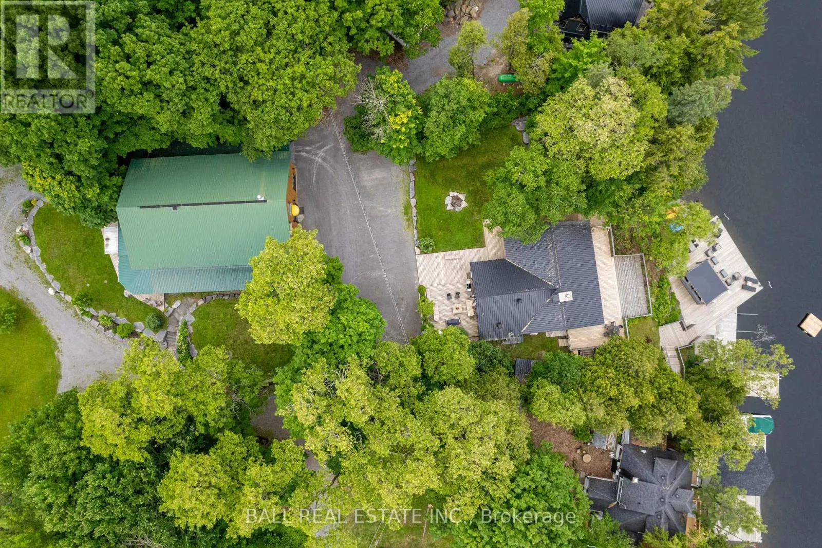 1329 TRAPPERS LANE