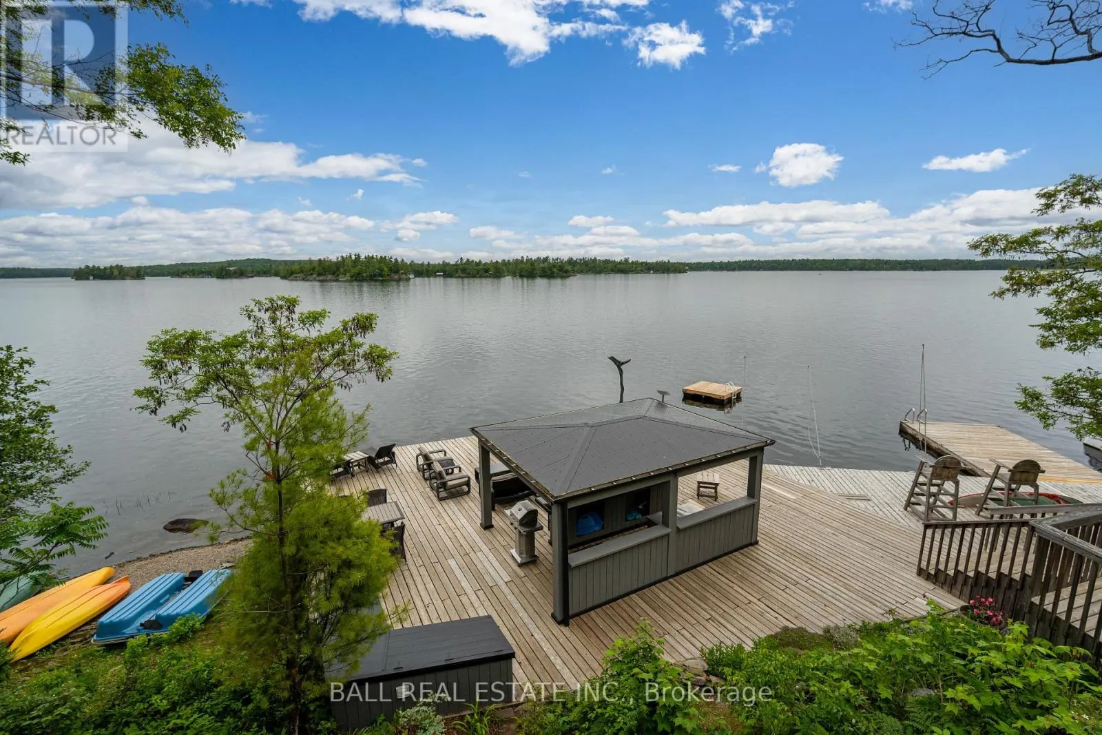 1329 TRAPPERS LANE