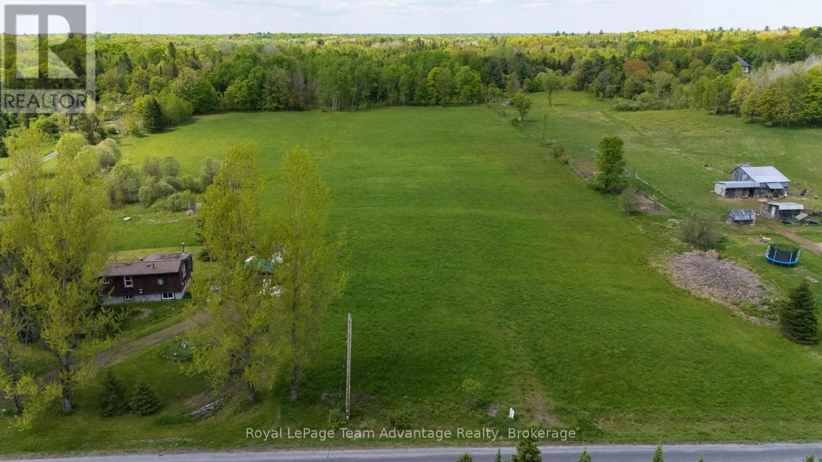 13 LAKESIDE DRIVE