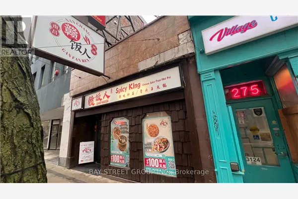 273 KING STREET E