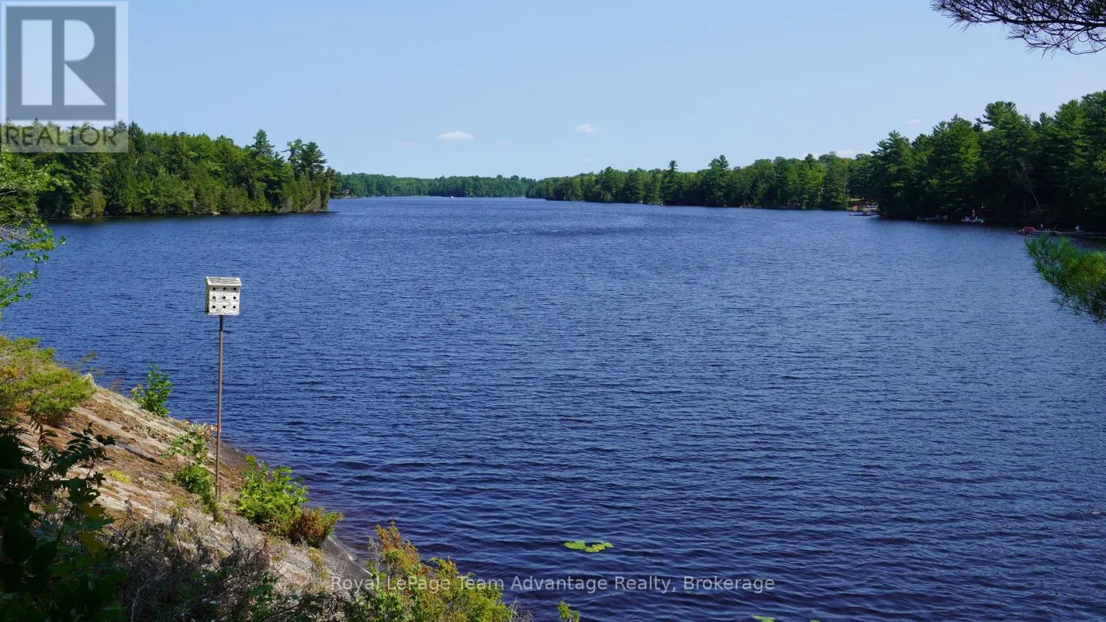25 PENINSULA SHORE ROAD E