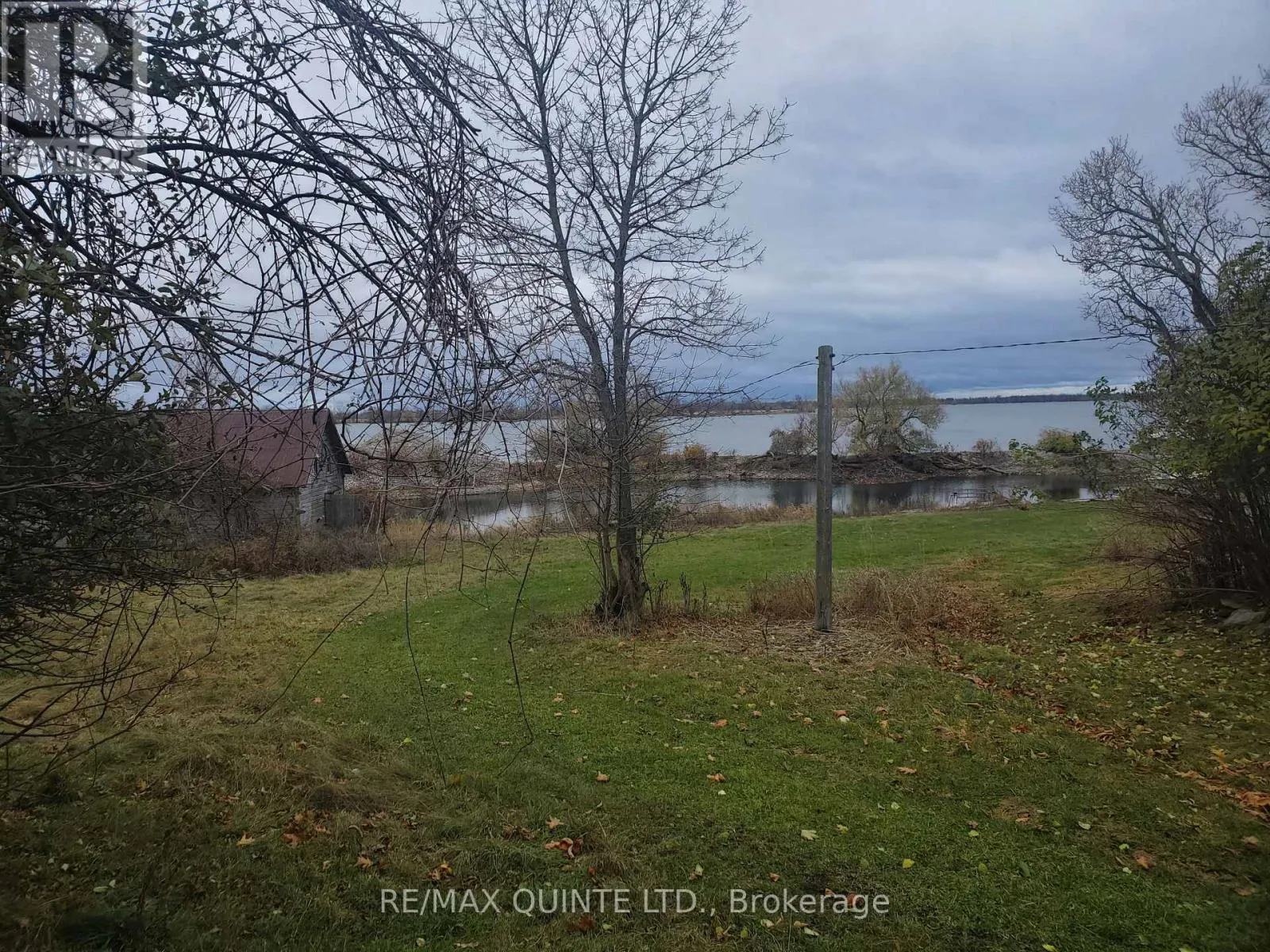 40 FISHERMAN'S COVE LANE