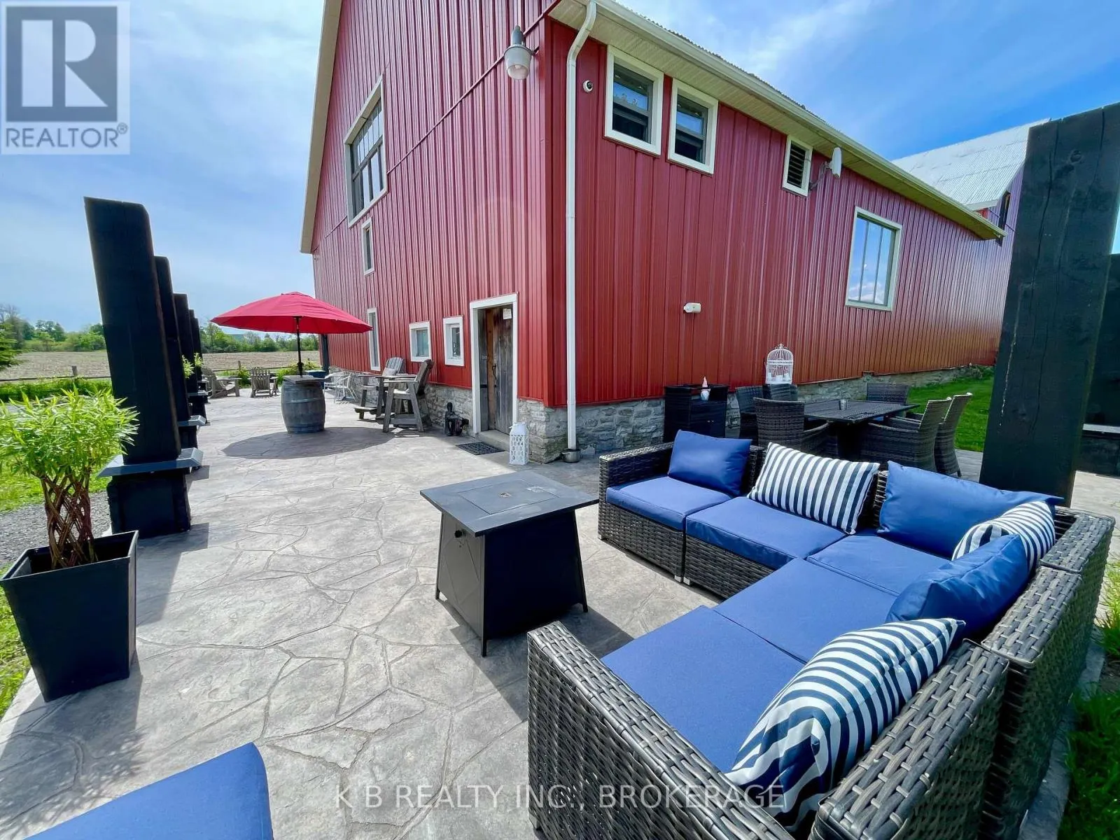 9261 LOYALIST PARKWAY