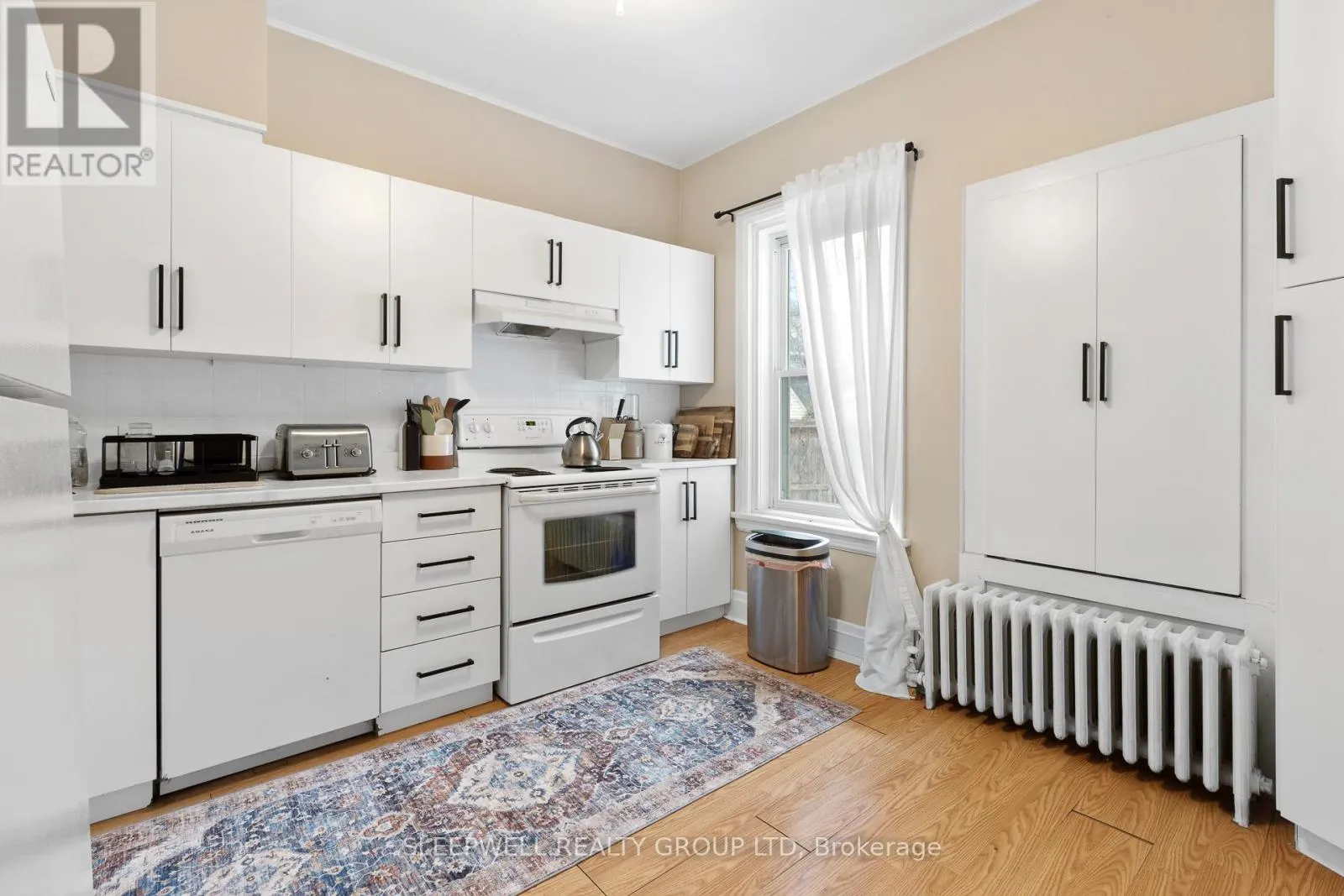 84 FOURTH AVENUE
