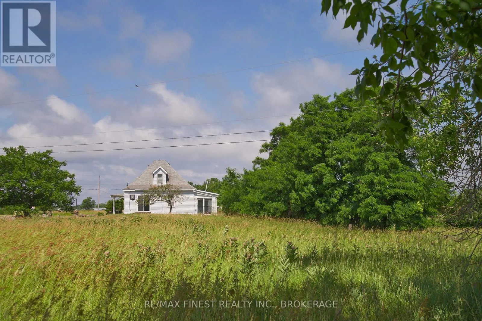 10 FRONT ROAD