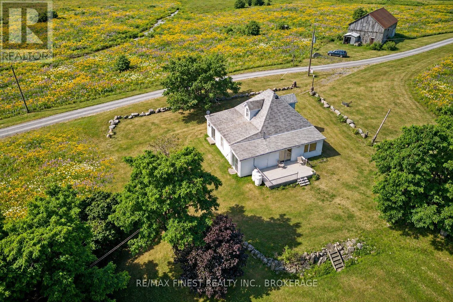 10 FRONT ROAD