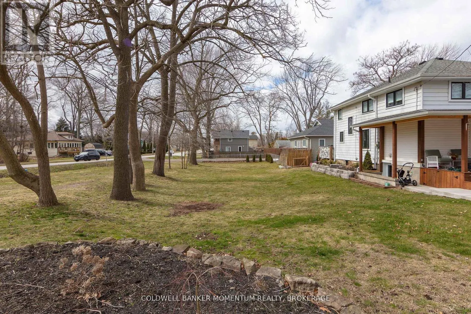10A BETTS AVENUE