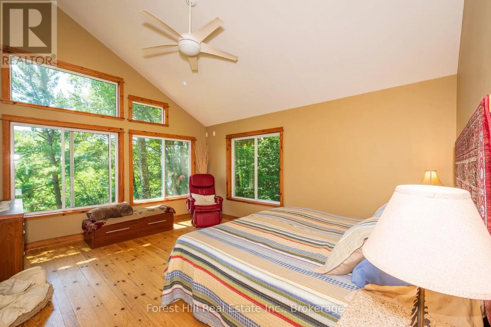 1289 DELBROOKE ROAD S