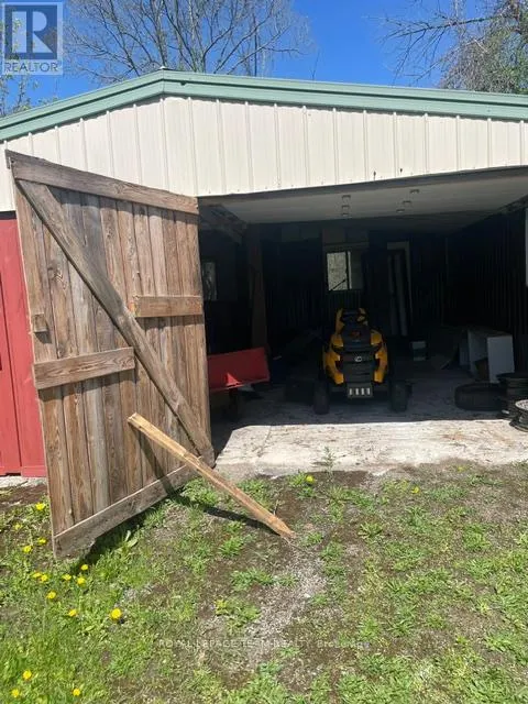88 BAY ROAD