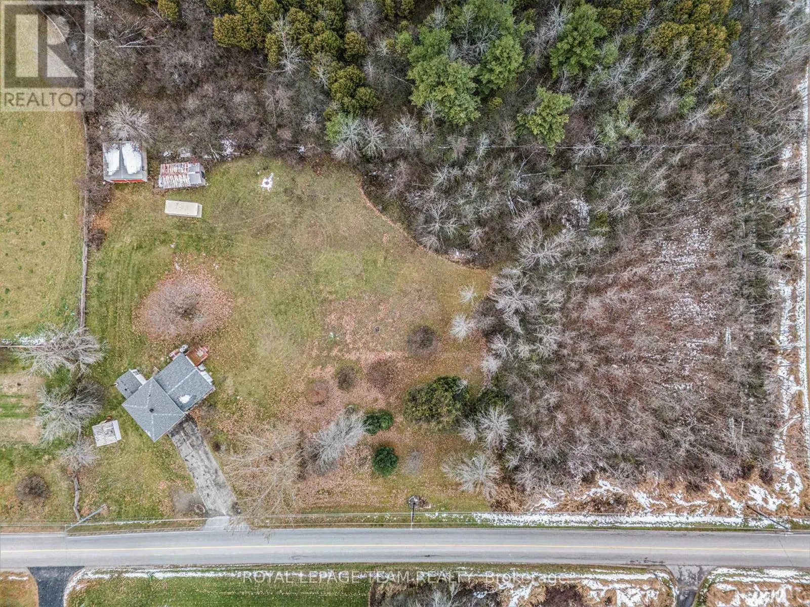 88 BAY ROAD