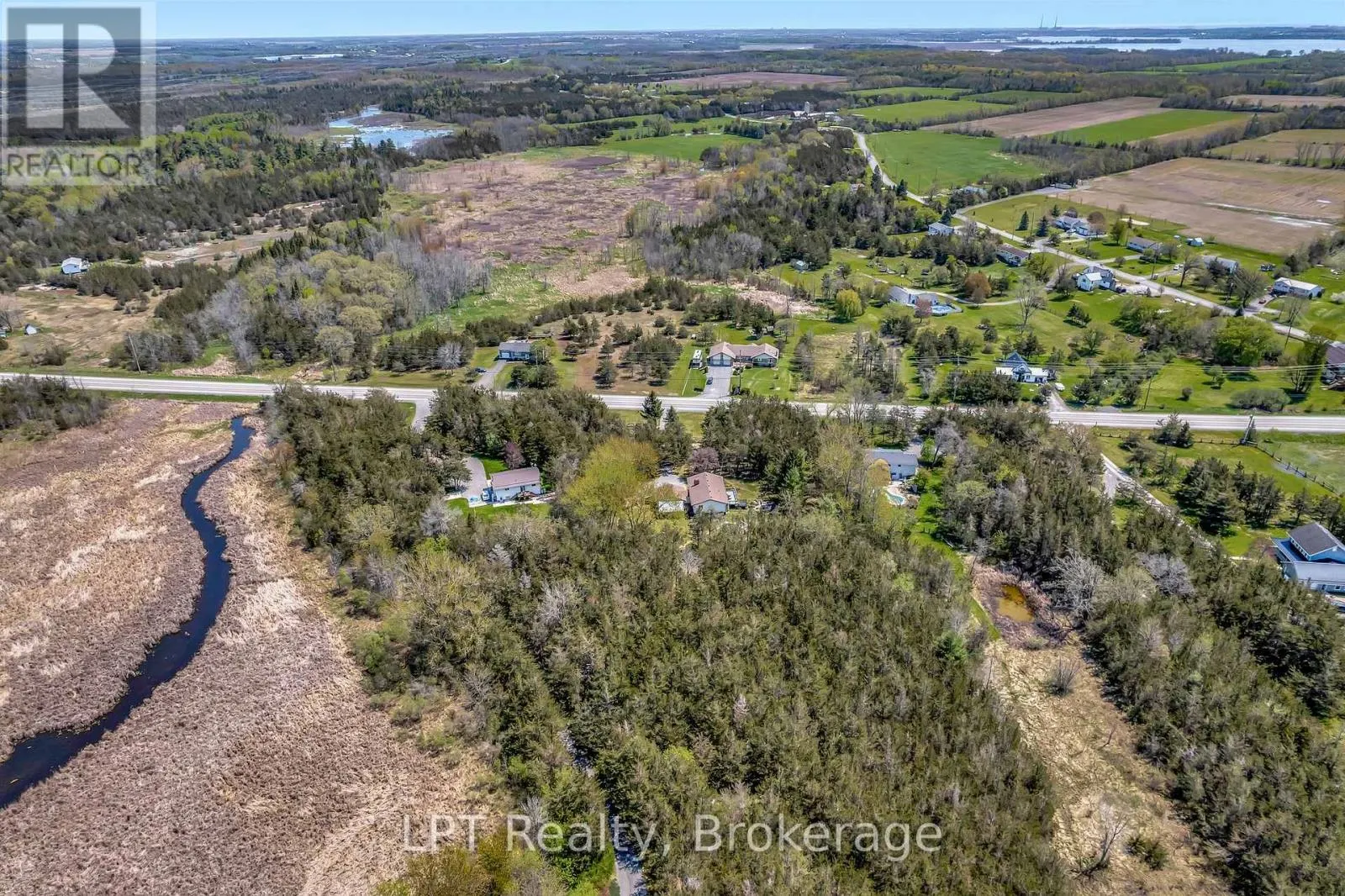 1207 COUNTY RD 9 STREET