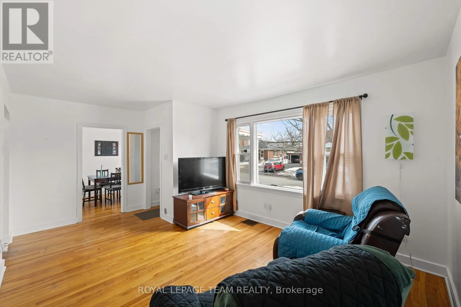 1123 SECORD AVENUE
