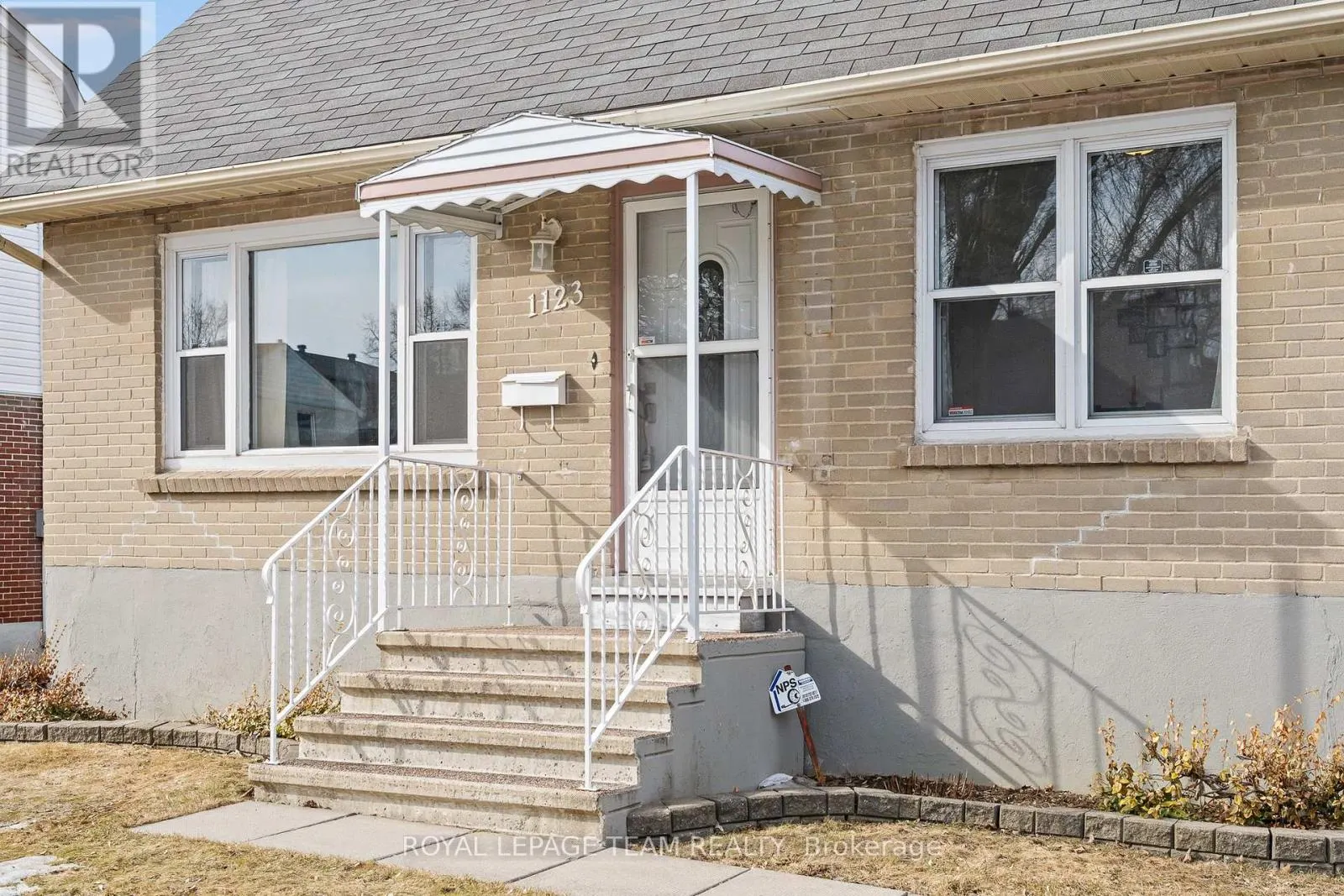 1123 SECORD AVENUE