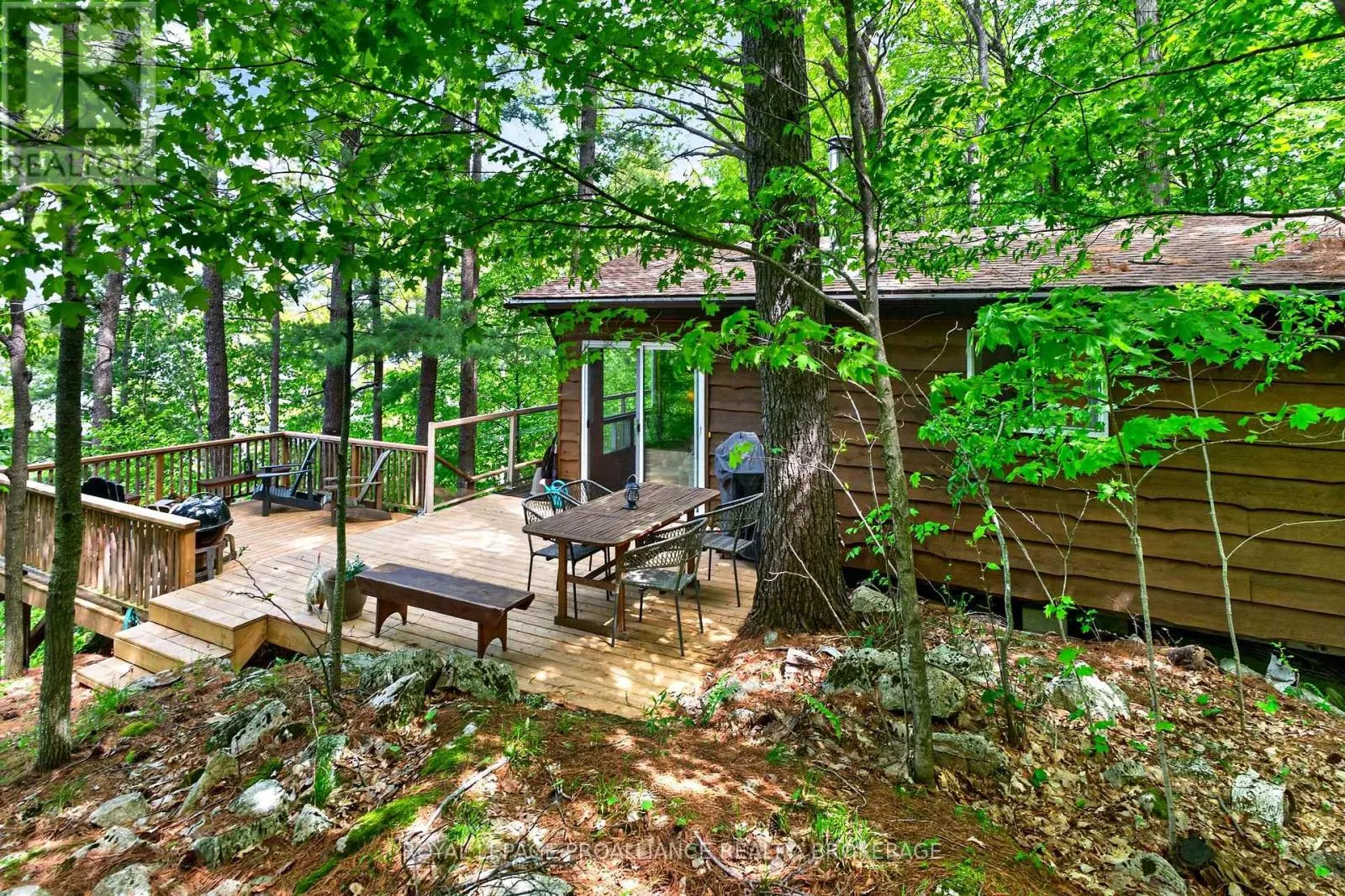 450 BROOKS POINT ROAD