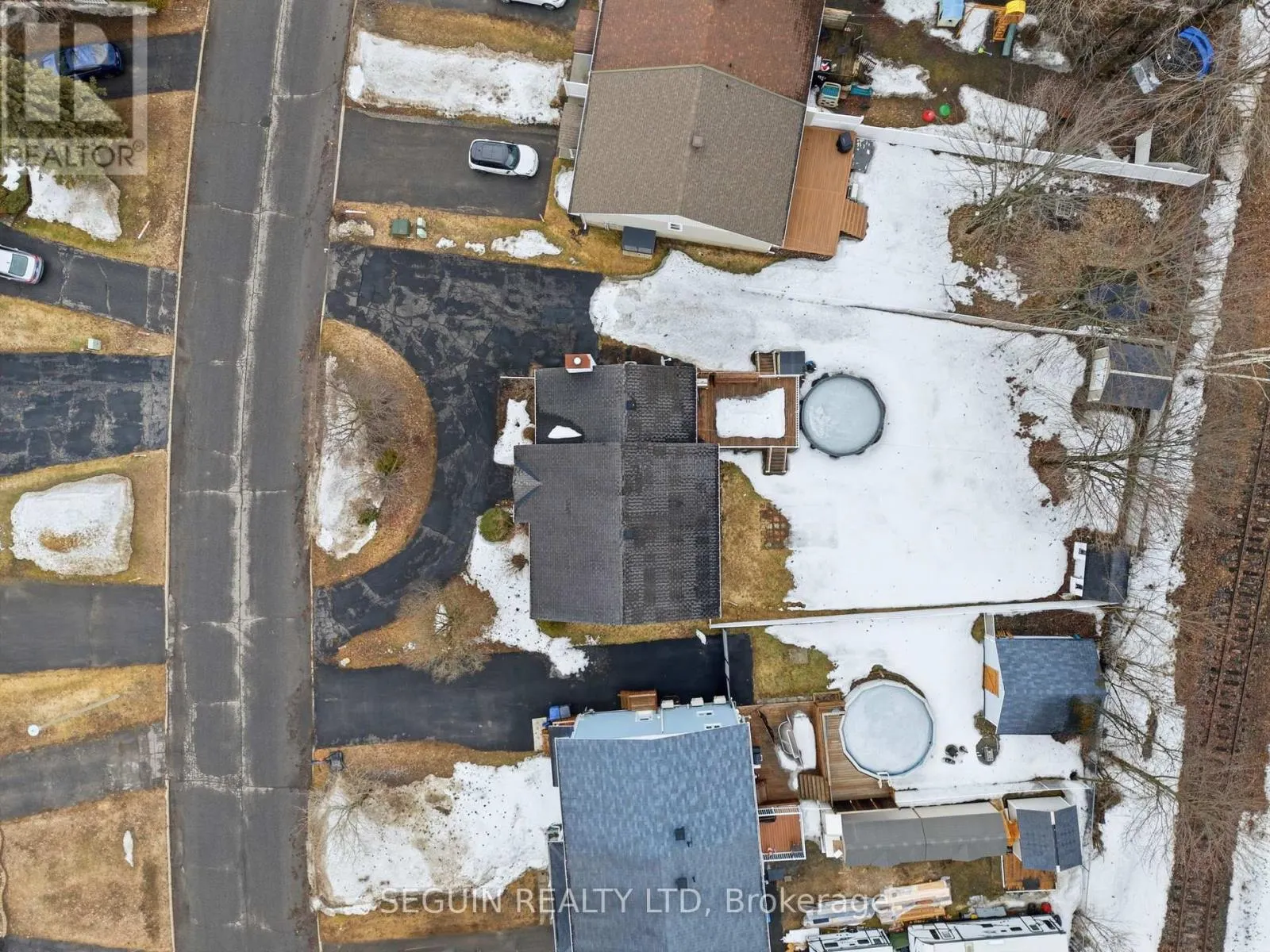 650 BERTHIAUME STREET