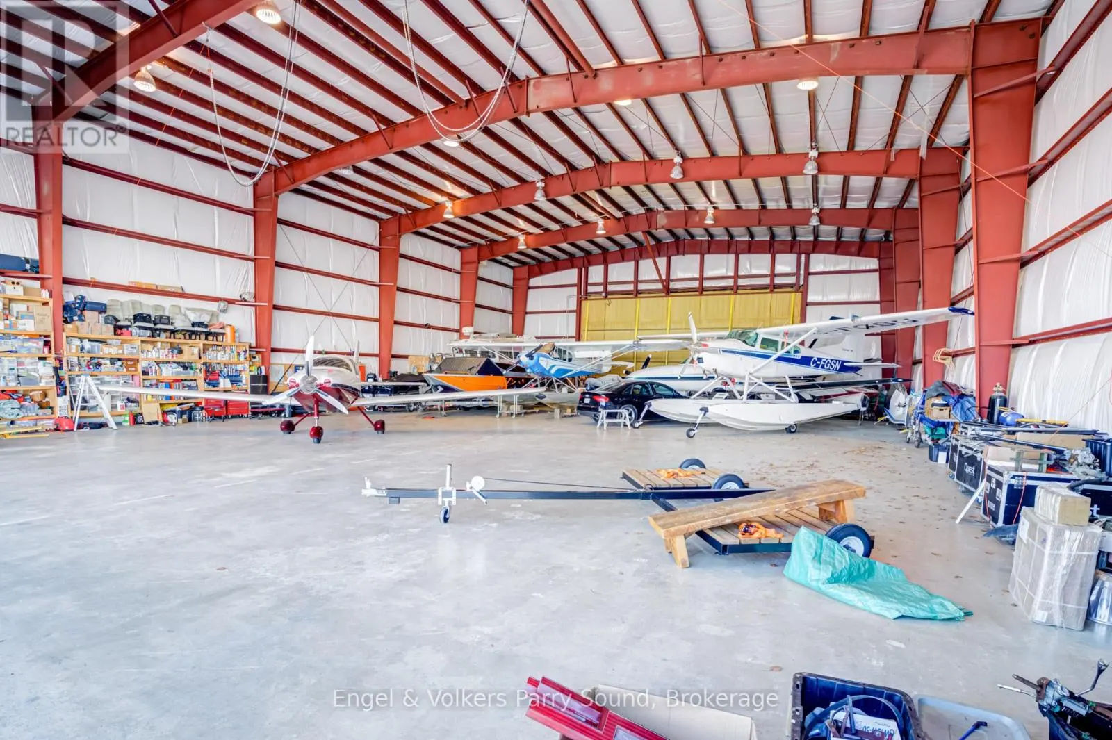 14 HANGAR ROAD