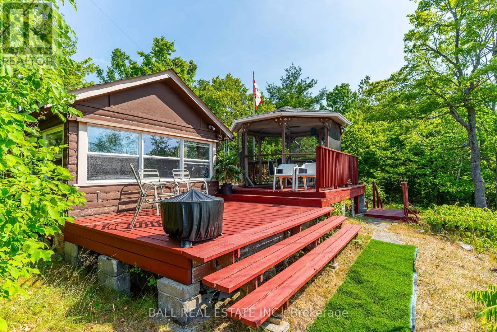 1017 EWLES DRIVE