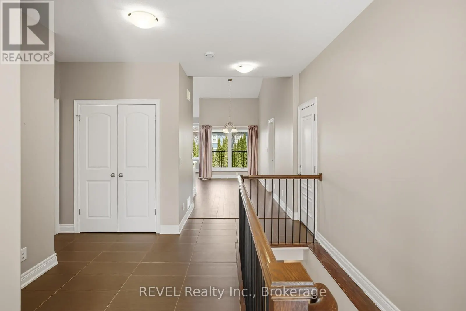 20 CRIMSON DRIVE