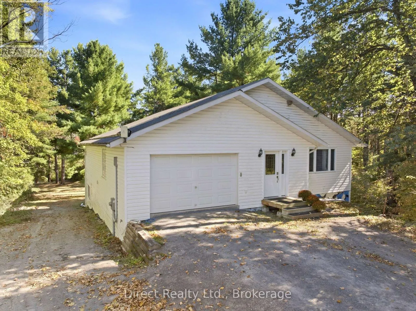 148 SKOOTAMATTA LANE