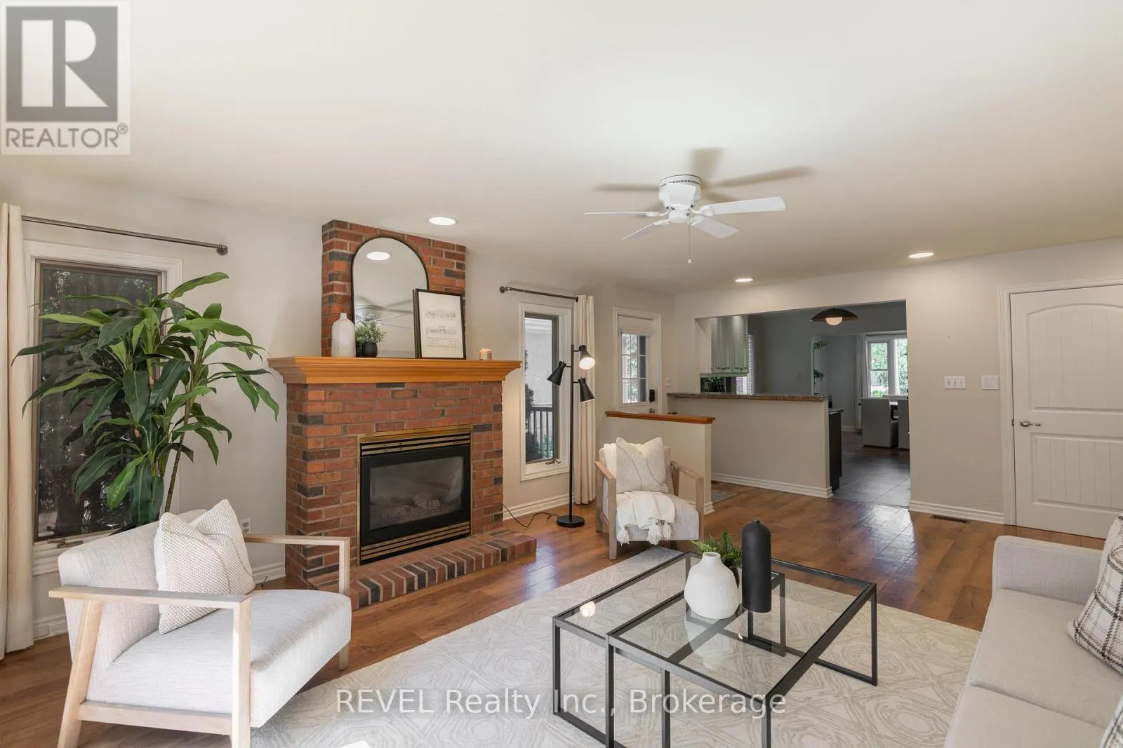 522 MISSISSAGUA ROAD