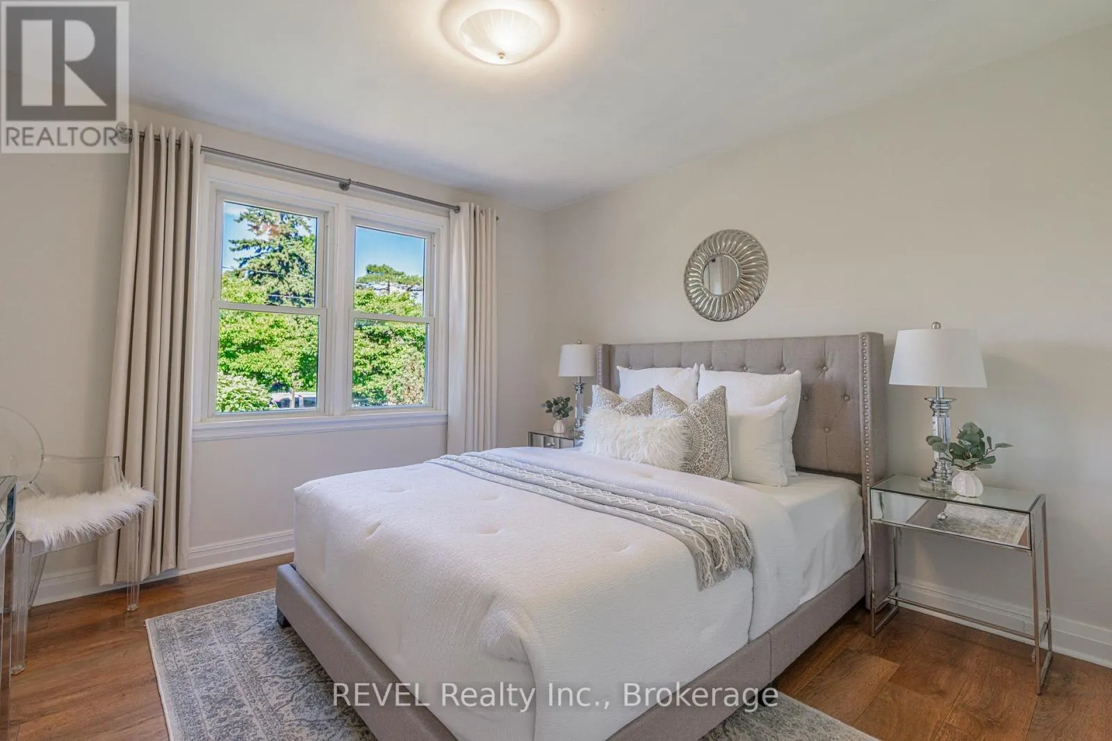 522 MISSISSAGUA ROAD