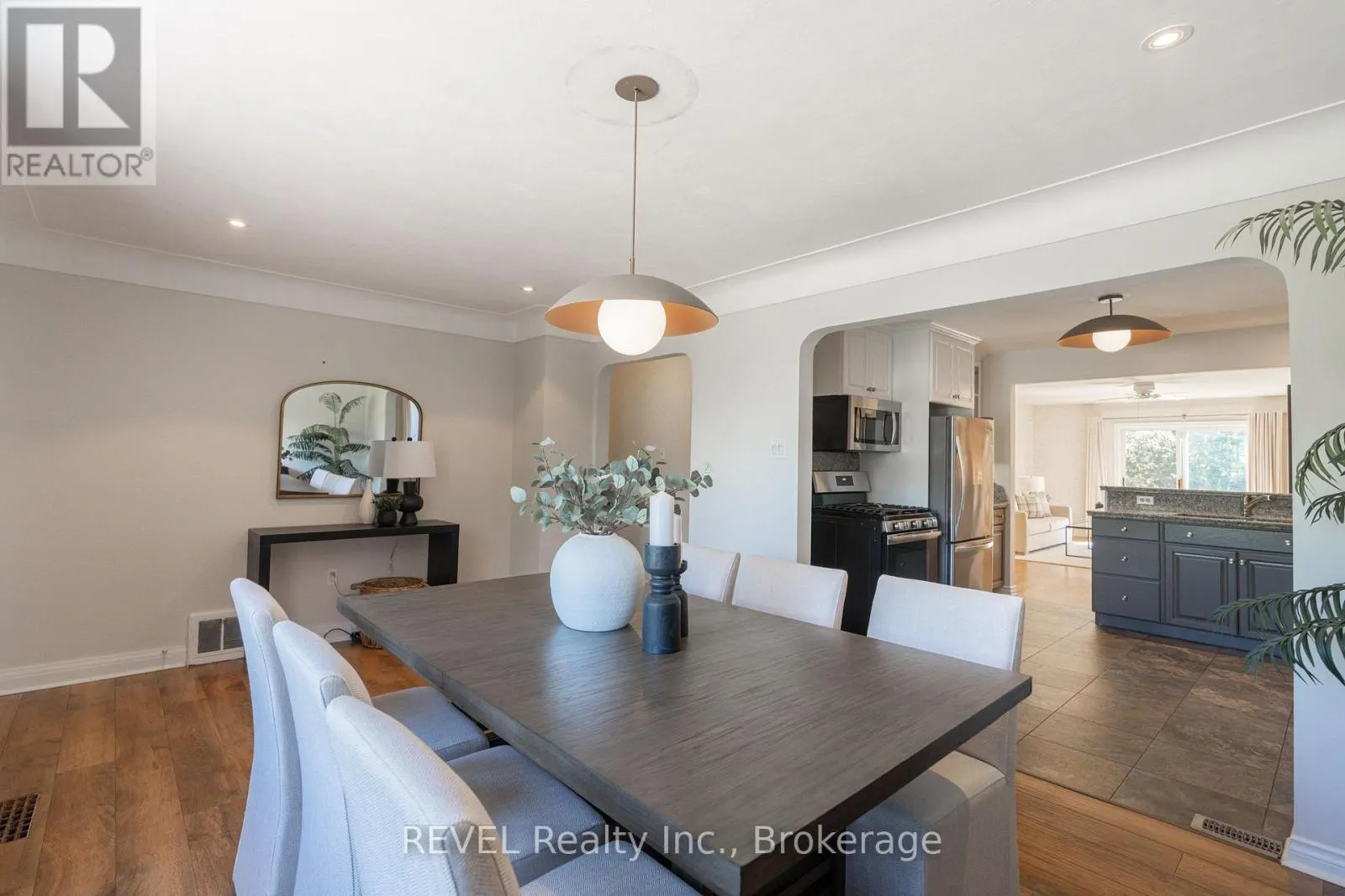 522 MISSISSAGUA ROAD