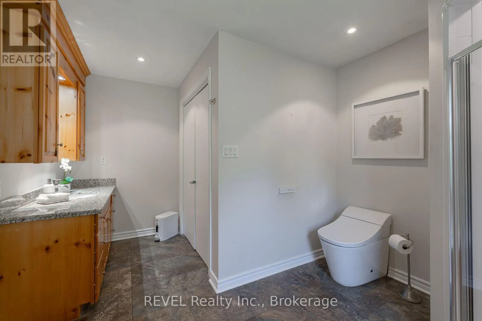 522 MISSISSAGUA ROAD