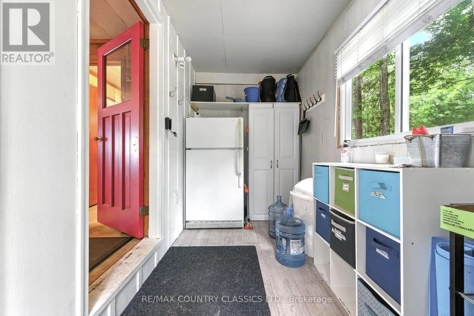 1258 KAMANISKEG LAKE ROAD