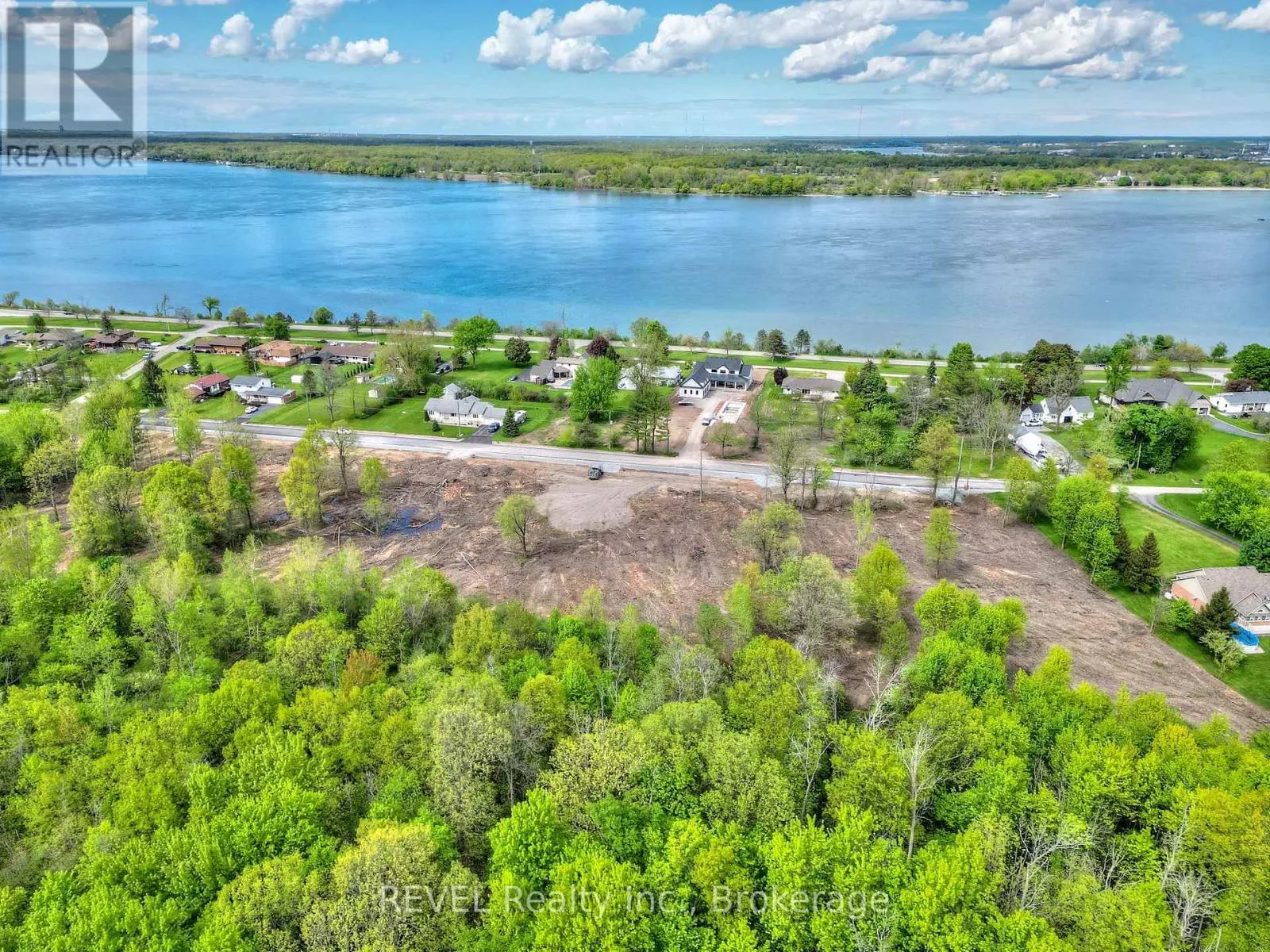 (LOT 5) 2136 HOUCK CRESCENT
